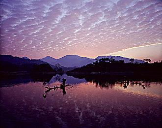 世嘉老板：很难将世嘉土星游戏机迷你化